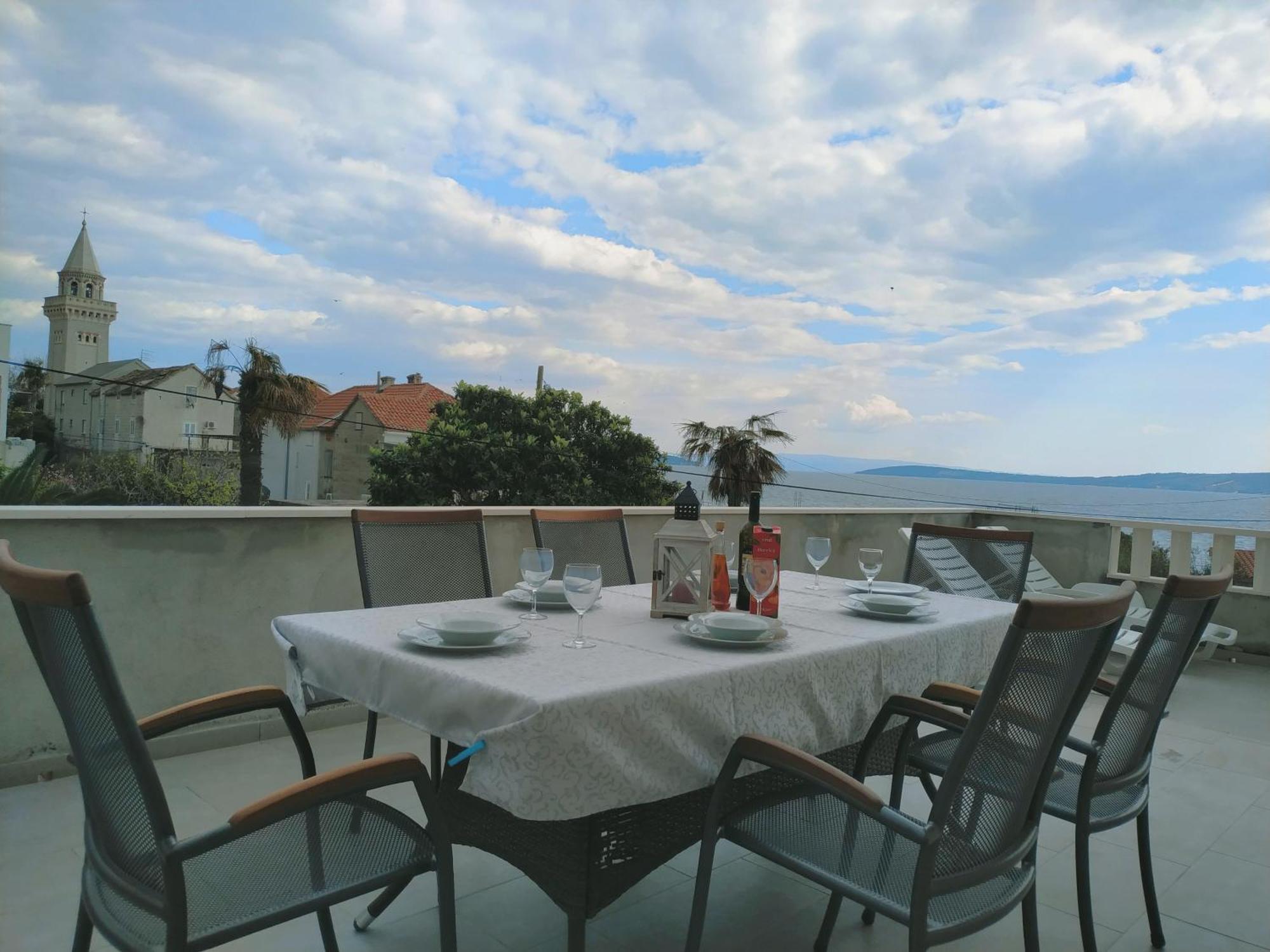 Perivoj Daire Kastela Dış mekan fotoğraf